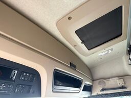 MERCEDES-BENZ Actros 1845 MEGA Solostar Retarder StHz TÜV11/25