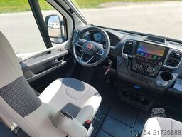 VANTOURER Van 600 L , Aufstelldach,Längsbetten,Automatik