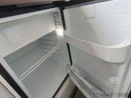 VANTOURER Van 600 L , Aufstelldach,Längsbetten,Automatik