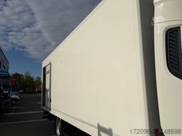 DAF LF 230, 12t, Koffer 7.2m, Lbw, Autom., Klima