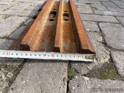 Volvo SHOES | TRACK PLATES | 60 CM | FAHRWERK