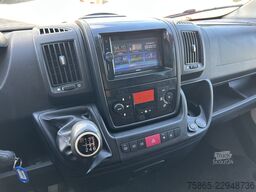 Peugeot Boxer 330 2.2 HDI L1H1 Premium / 204 dkm / 9 Se...