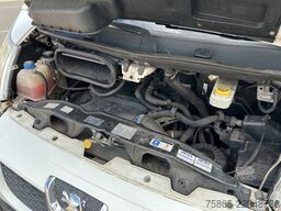Peugeot Boxer 330 2.2 HDI L1H1 Premium / 204 dkm / 9 Se...