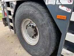 Liebherr LTM 1040-2.1