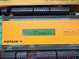 Potain IGO32 Tri/A Mobile self-erecting tower c