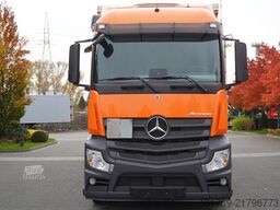 Mercedes-Benz Actros 2545 6×2 MP5 / FULL ADR / Curtain