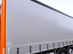 Mercedes-Benz Actros 2545 6×2 MP5 / FULL ADR / Curtain