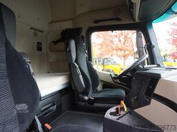 Mercedes-Benz Actros 2545 6×2 MP5 / FULL ADR / Curtain