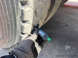 Volvo FMX 540 10x4/6 RETARDER / BOX L=6888 mm