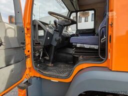 MAN L2000 4x4 10.220 + Army Shelter container