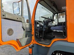 MAN L2000 4x4 10.220 + Army Shelter container