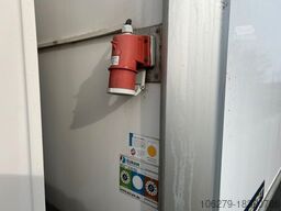 MAN 12.220 Kühlwagen