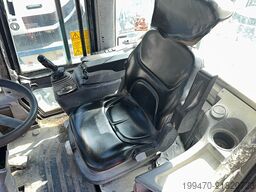 Liebherr L 524