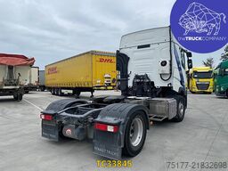 Renault T 440