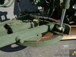 Caterpillar 130G Ex-army