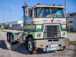 International Harvester COF-4070B Transtar II