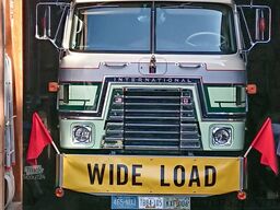 International Harvester COF-4070B Transtar II