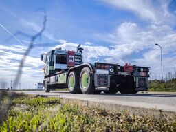 International Harvester COF-4070B Transtar II