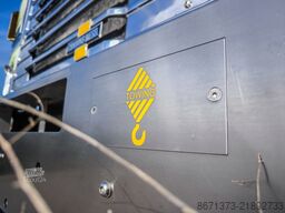 International Harvester COF-4070B Transtar II