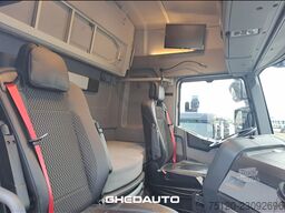 RENAULT TRATTORE STRADALE RENAULT T 520 HIGH CAB