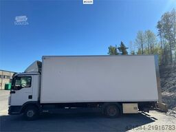 MAN TGL 8.220 4x2 box truck – 115,000 km – tail lift a