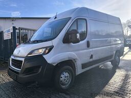 PEUGEOT Boxer 333 L2H2 BlueHDi 140 Stop&Start R-CAM