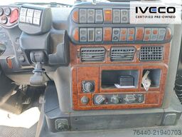 IVECO TRAKKER mit EFFER Kran 470/5S !!!Motor neu!!!