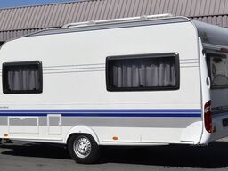 HOBBY Excellent 440 SF mit Vorzelt