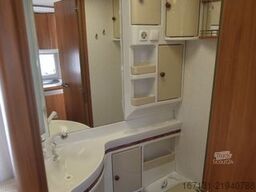 HOBBY Excellent 440 SF mit Vorzelt
