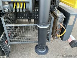 Volvo FMX 410 6x2 Palfinger 34 Tonmeter laadkraan + F...