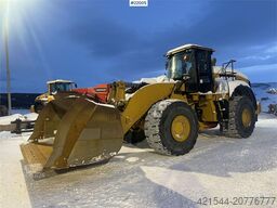 CAT 980M wheel loader w/ bucket. WATCH VIDEO.