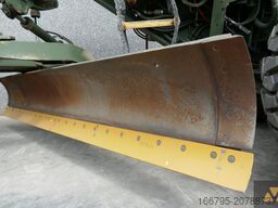 Caterpillar 130G Ex-army