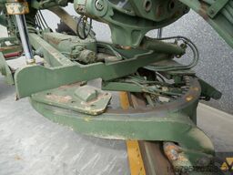 Caterpillar 130G Ex-army