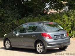 PEUGEOT 207 Tendance  1.4  VTi 70 kw 5 Türig Klima Eu5
