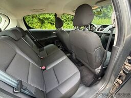 PEUGEOT 207 Tendance  1.4  VTi 70 kw 5 Türig Klima Eu5