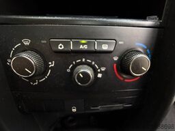 PEUGEOT 207 Tendance  1.4  VTi 70 kw 5 Türig Klima Eu5