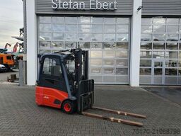 Carrello elevatore Linde E18 - 01 / Triplex: 4.50m! / SS / nur 5.672h!