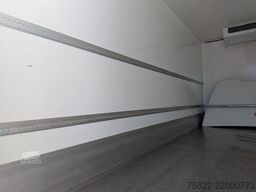MERCEDES-BENZ Daily 70c18 /Frigo Cool Thermo King/load 3,1ton