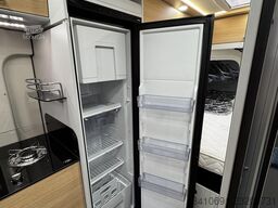KARMANN Dexter 580 Black-Edition Solar AHK TV Skyroof LM