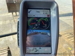 Hitachi ZX210LC-6