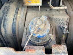 Hitachi ZX210LC-6
