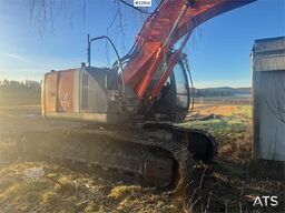 Hitachi ZX225USRLC-3 crawler excavator with rototilt and 2