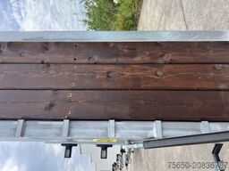 Möslein T 3-9,20 F  3 Achs Tieflader mit gerader Ladefläche 9 m, Neufahrzeug