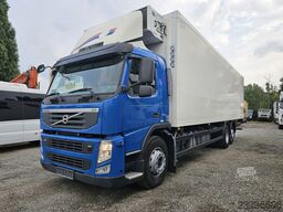 Volvo FM330 6x2 FRIGOBLOCK Multizone Lift/Lenk