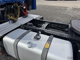 Mercedes-Benz 1851 LS Actros Gigaspace Retarder Standklima PTO