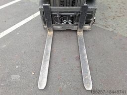 Yale GLP35VX