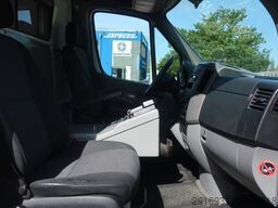 MERCEDES-BENZ Nr.B11 Sprinter 516CDI 4X4 RTW / Kamera /