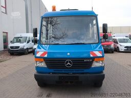 MERCEDES-BENZ Nr.31 Vario 614 D / AHK / SHZ / DoKa 9 Sitzer