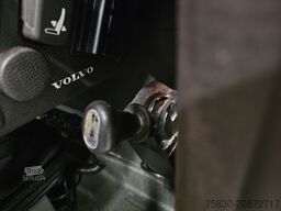 Volvo FH 16 650 / 6x2 BOOGIE / RETARDER / GLOBE XL / ...