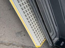Mercedes-Benz Sprinter 317 CDI 4325 Tourer Dachklima AHK
